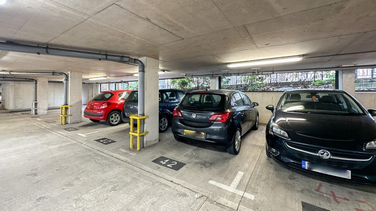 Squires Court, Bedminster Parade, Bristol, BS3