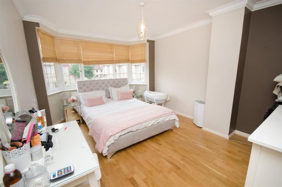 Wedgewood Road, Downend, Bristol, BS16 6LT