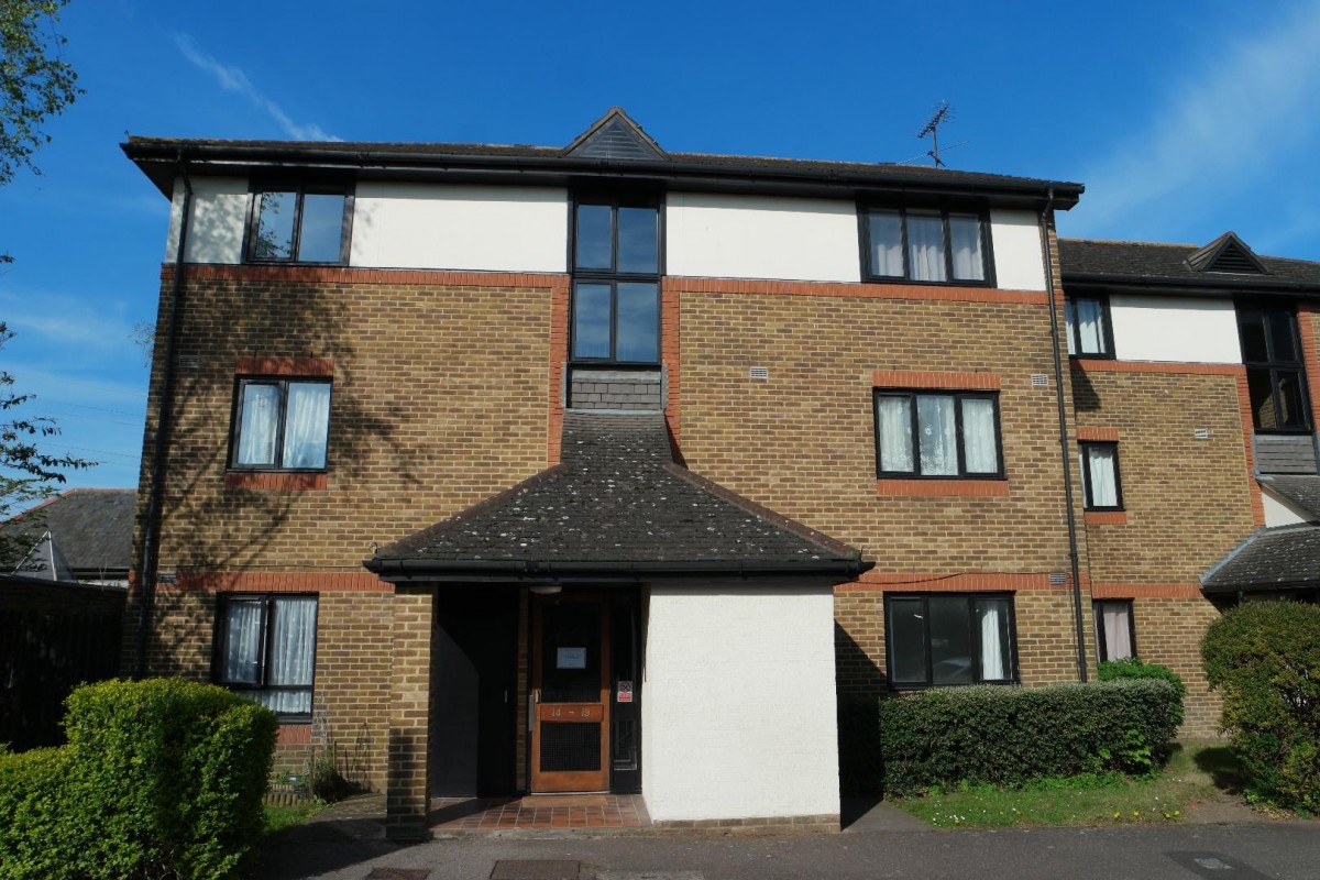 St. James Lane, Greenhithe