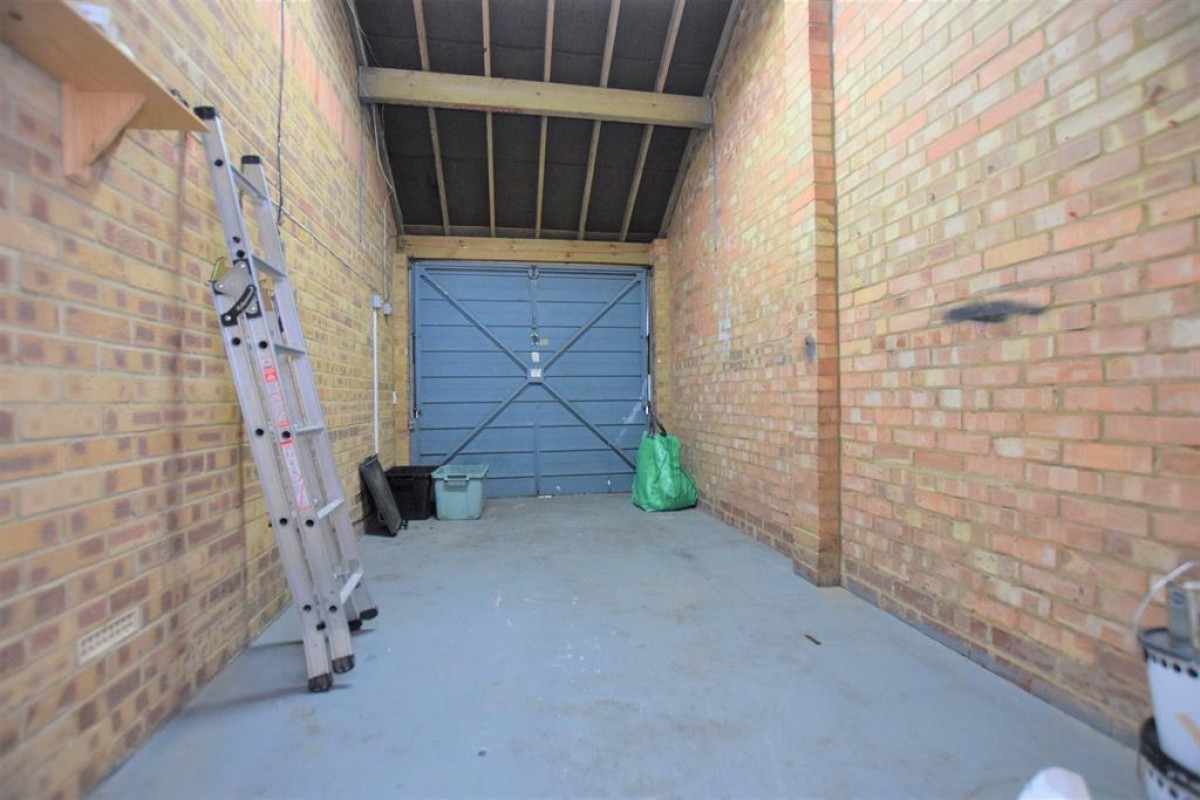 Palmer Road, Dagenham, RM8