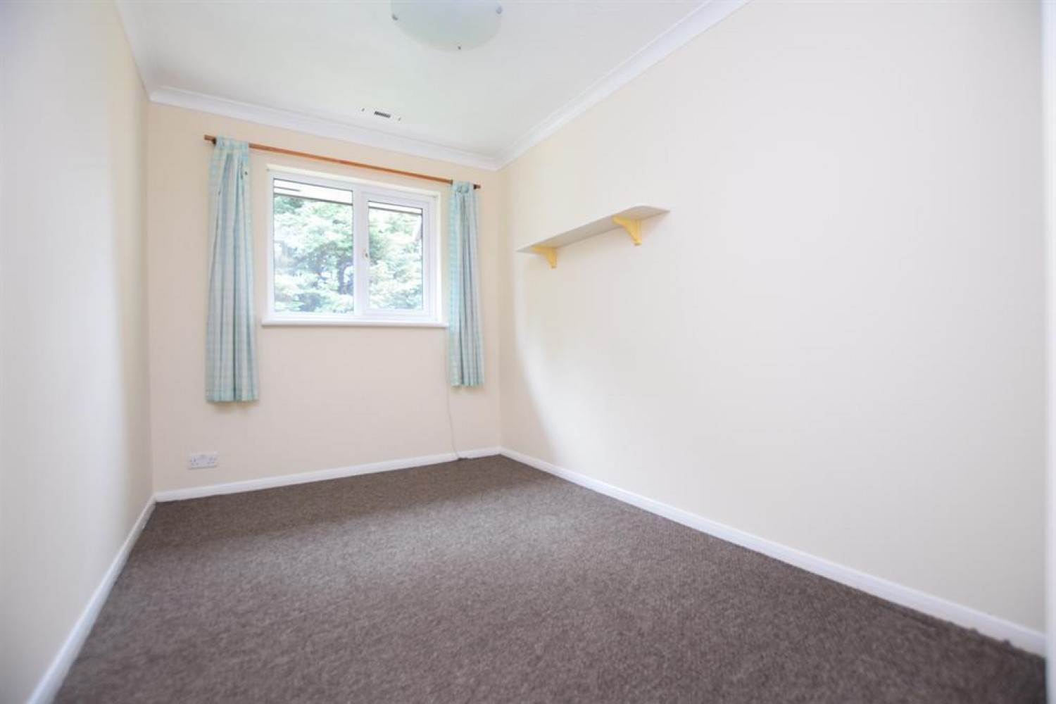 Palmer Road, Dagenham, RM8