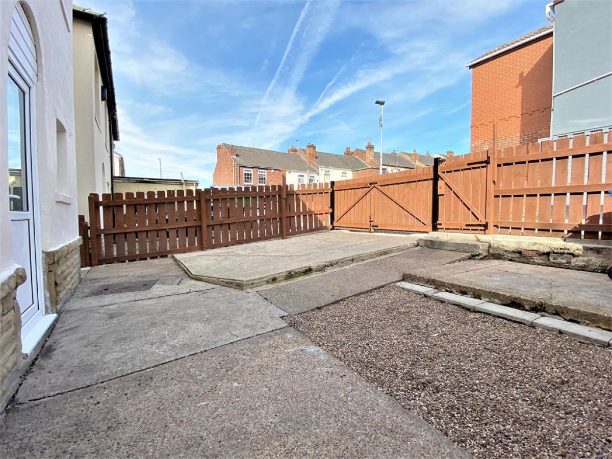116 High Street, Goldthorpe S63 9DG