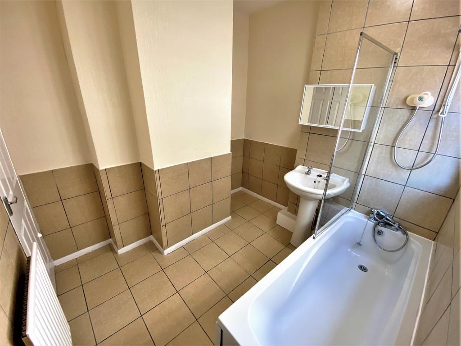 116 High Street, Goldthorpe S63 9DG