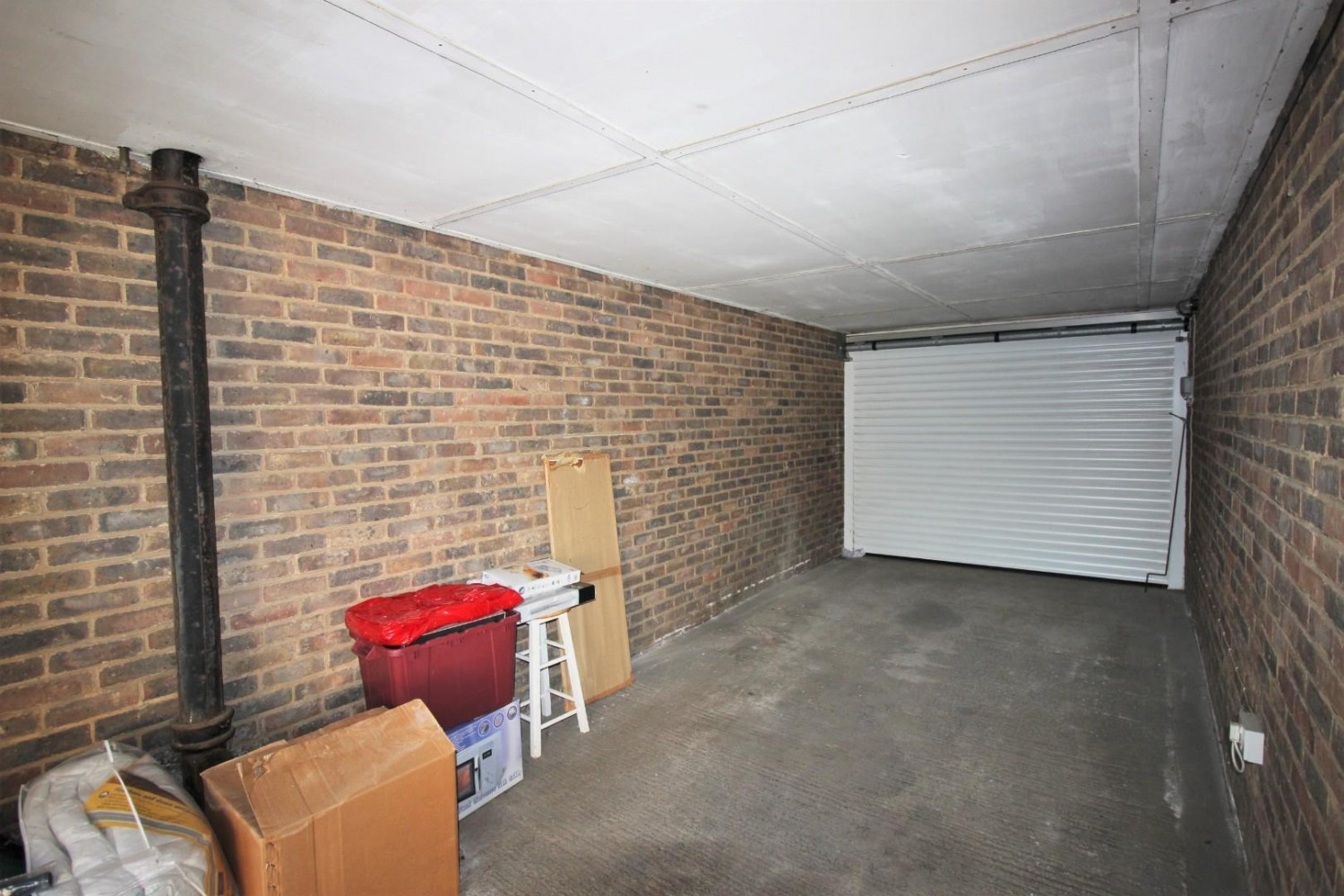 St Martins Close, DA18 4DZ