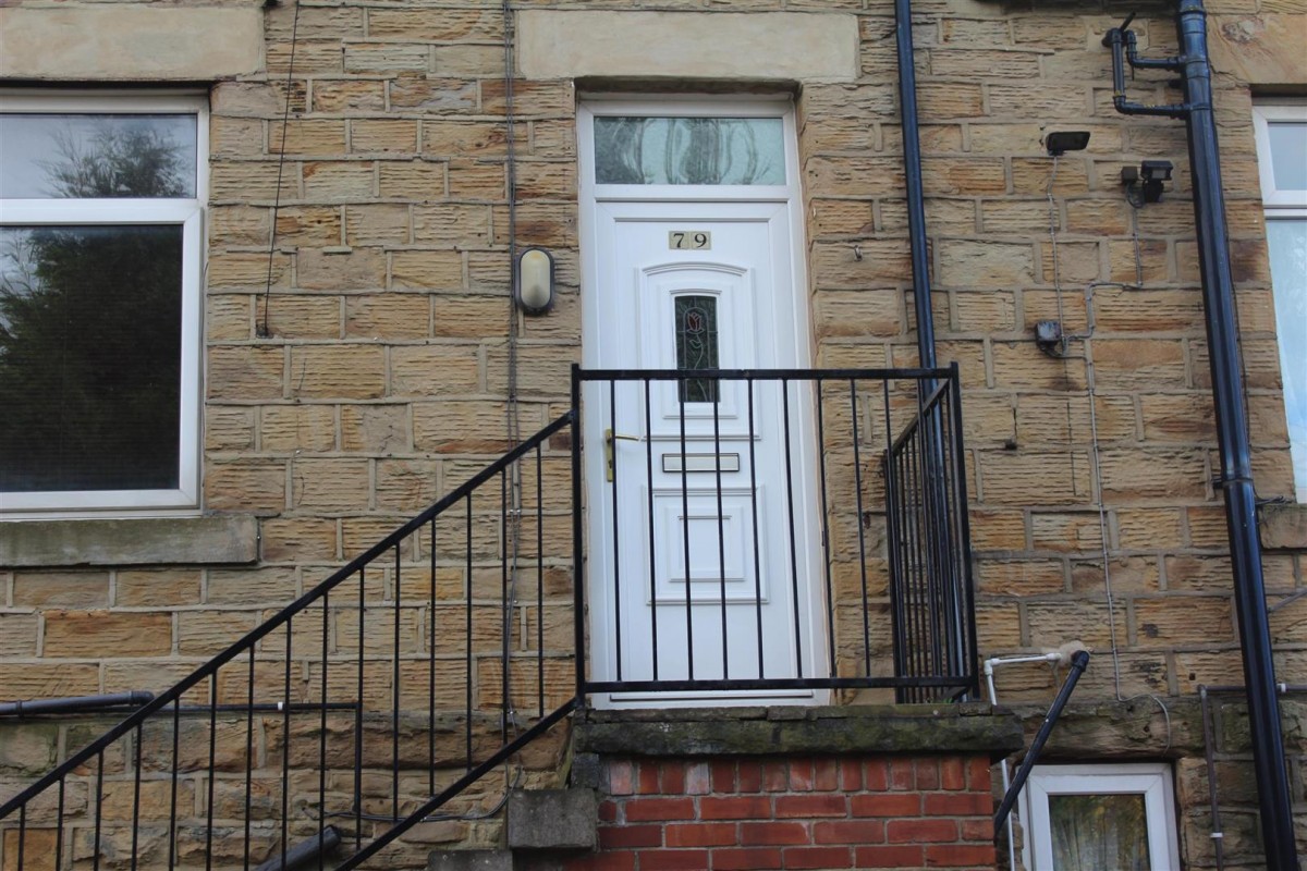 Soothill Lane, Batley, West Yorkshire, WF17 6NE
