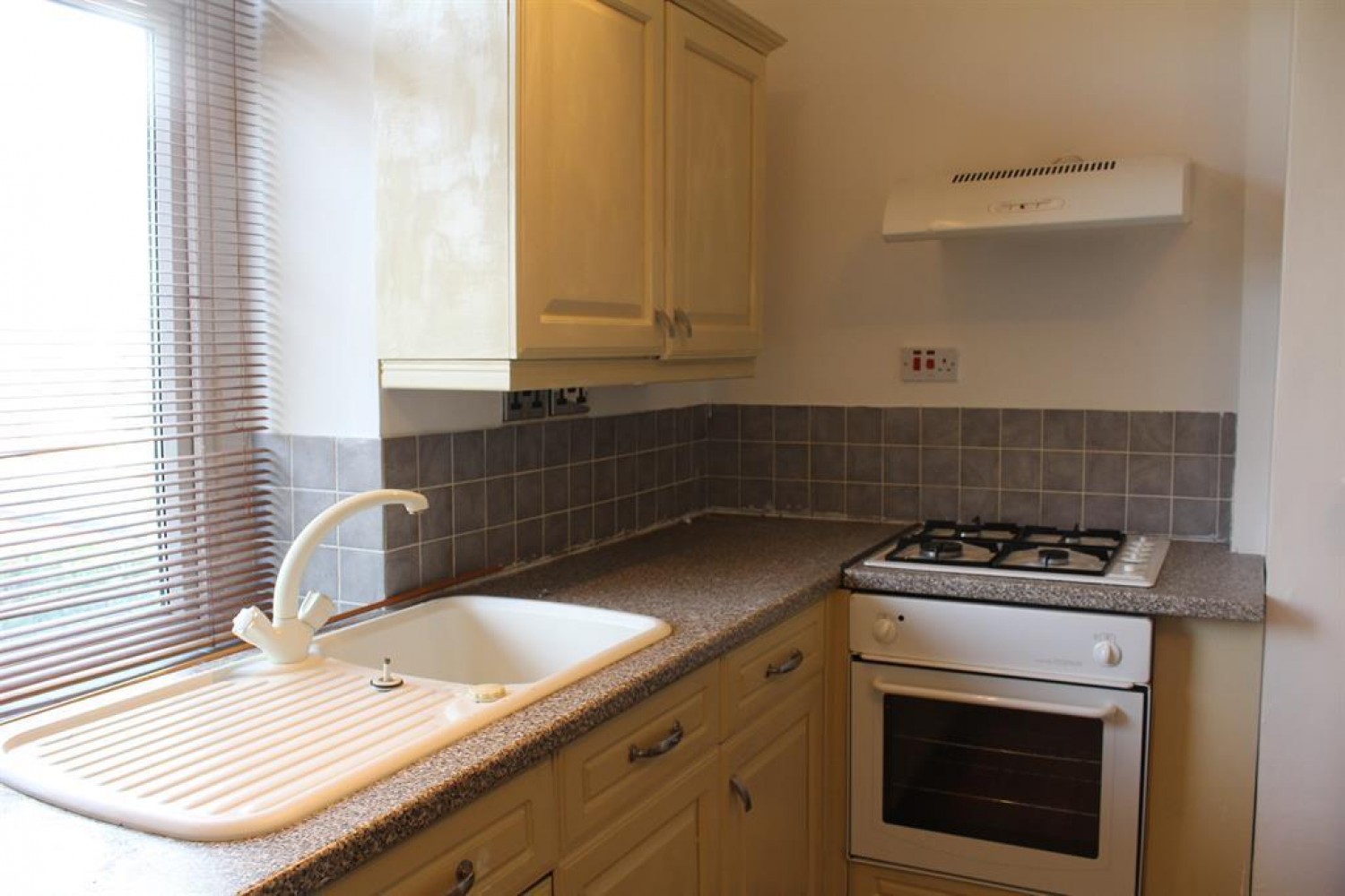 Soothill Lane, Batley, West Yorkshire, WF17 6NE