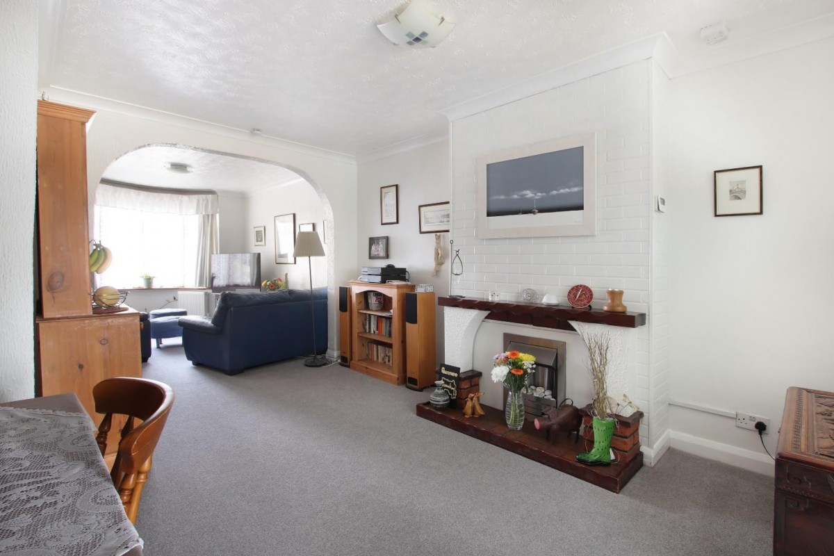 Canterbury Avenue, Sidcup, Kent, DA15 9AS