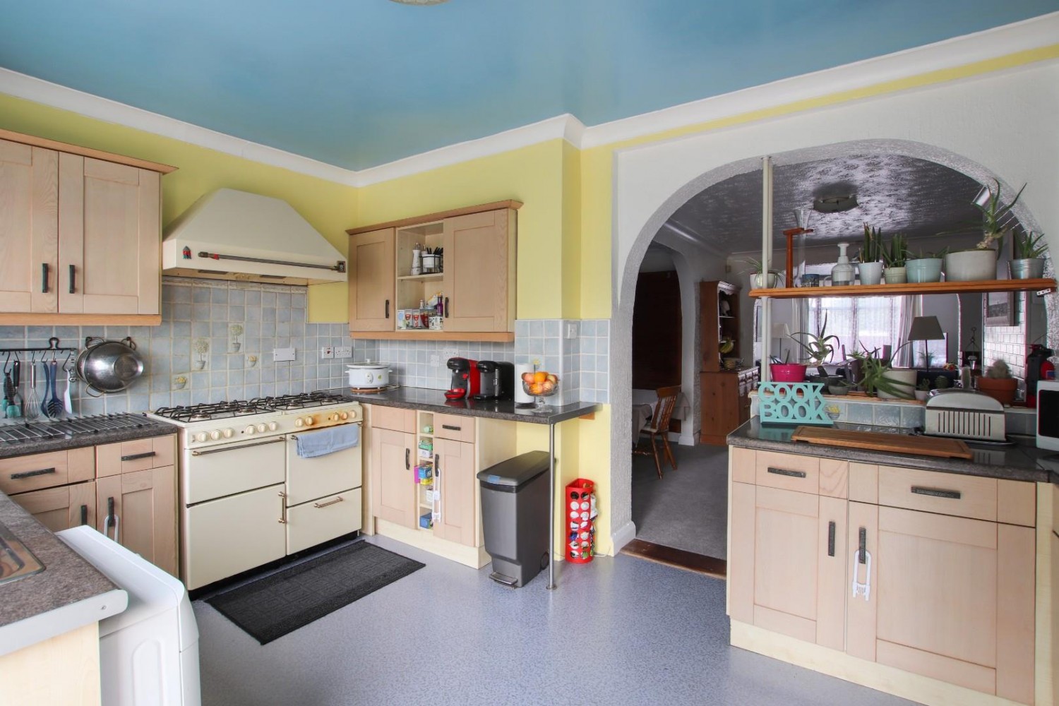 Canterbury Avenue, Sidcup, Kent, DA15 9AS