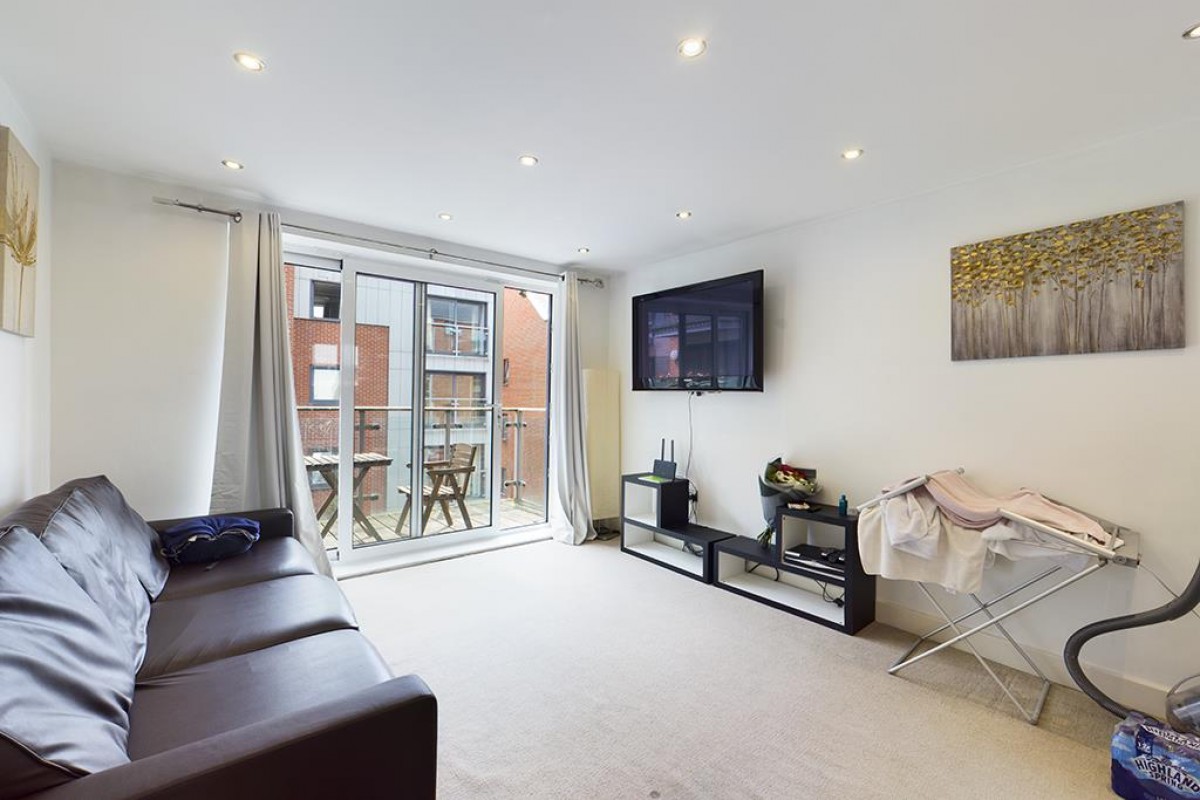 Flat 15, Kimber House, Southampton, Hampshire