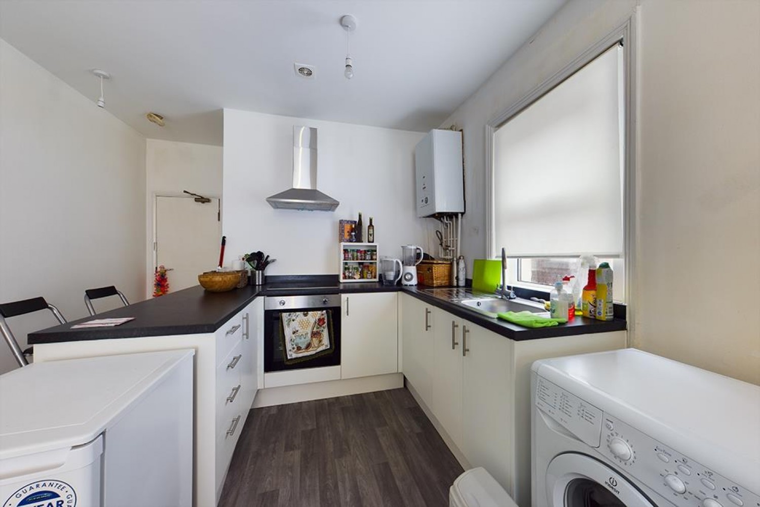 Shakespeare Avenue - Gas, Water & Electric Included