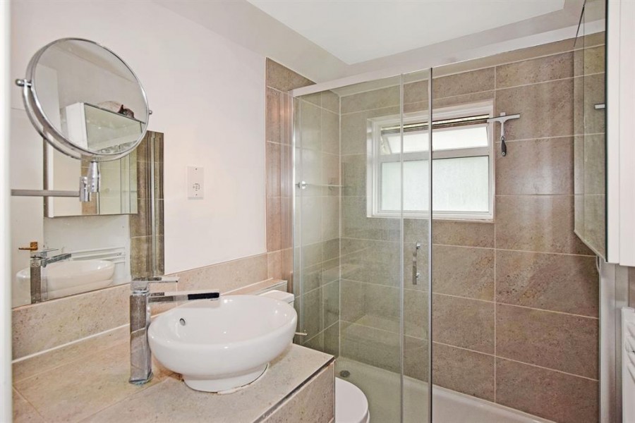 Room 2 22 Dale Road, Southampton, Hampshire Hunters Estate Agents