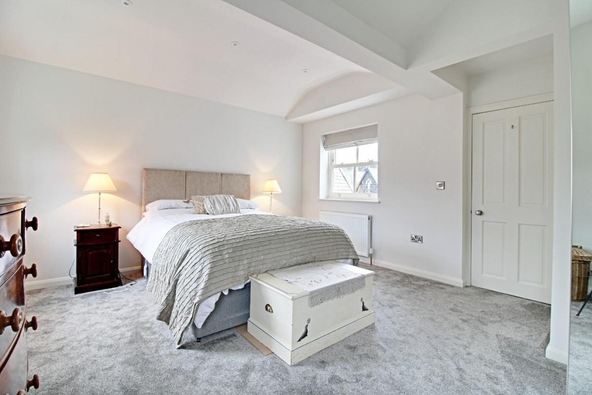 Parish Ghyll Road, Ilkley, LS29