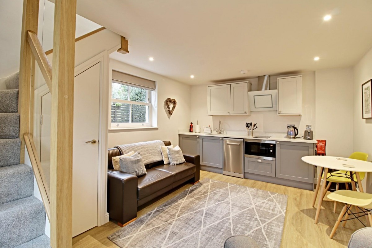 Parish Ghyll Road, Ilkley, LS29