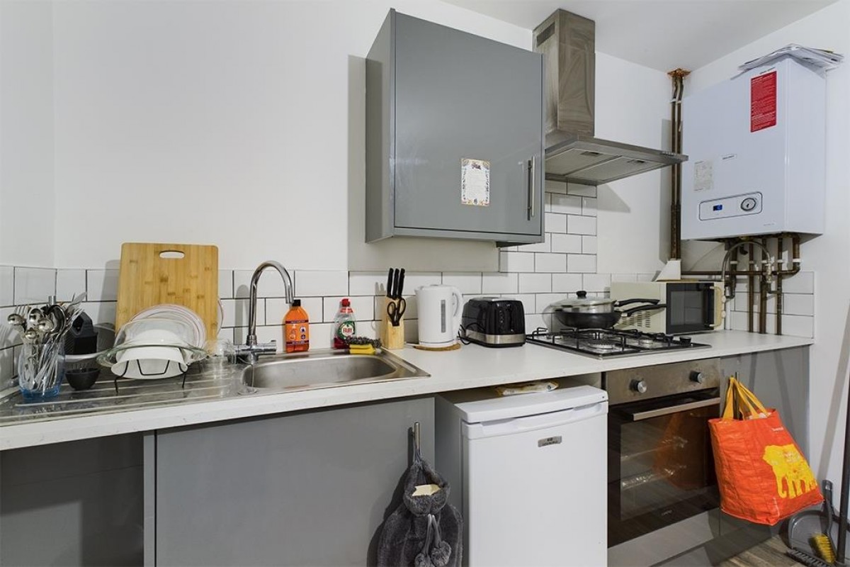 Eastleigh - Virtual Tour Link & Floorplan Attached