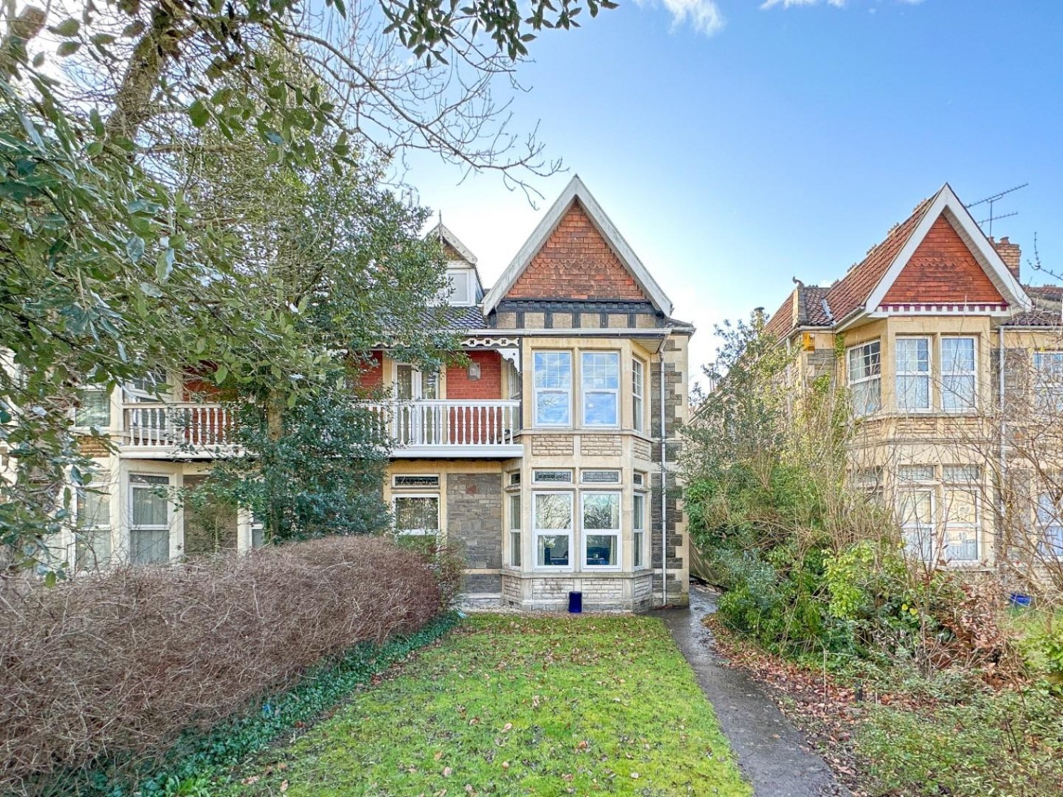 Bath Road, Brislington, Bristol, BS4 3LE