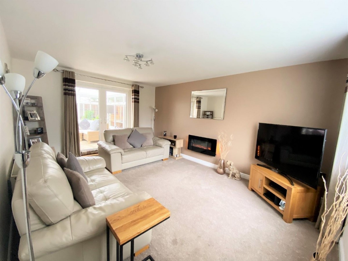 Cygnet Close, Brampton Bierlow, S63 6EY