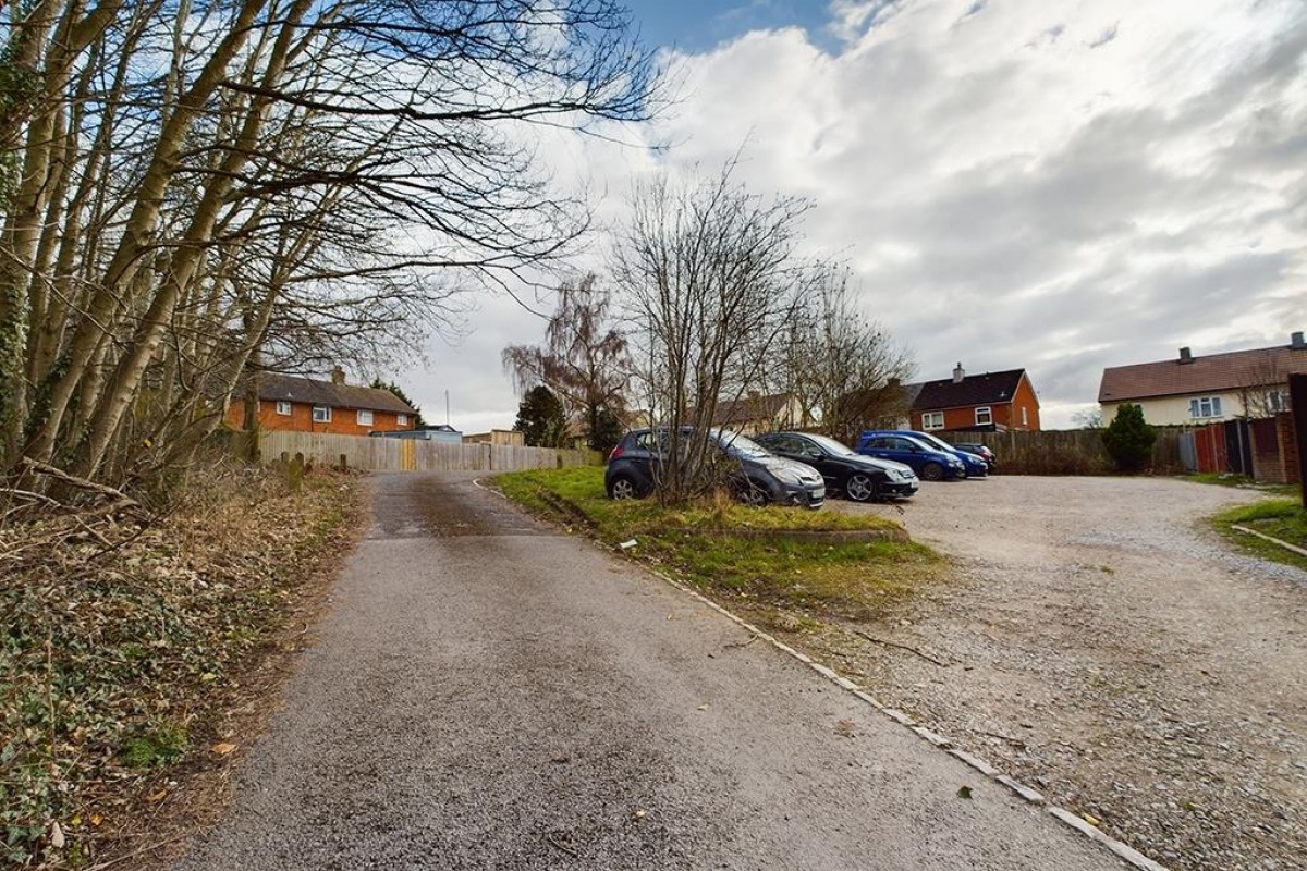 One Bedroom House - Pet Considered