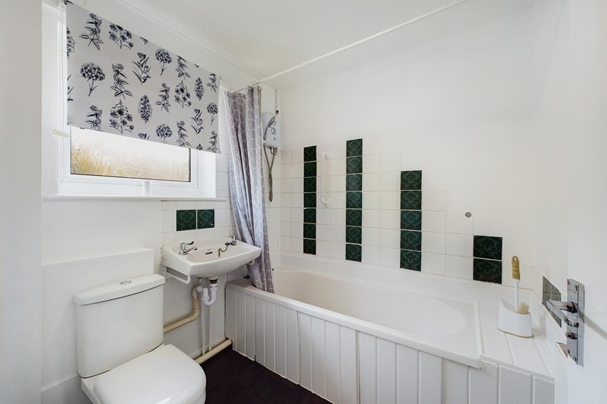 One Bedroom House - Pet Considered