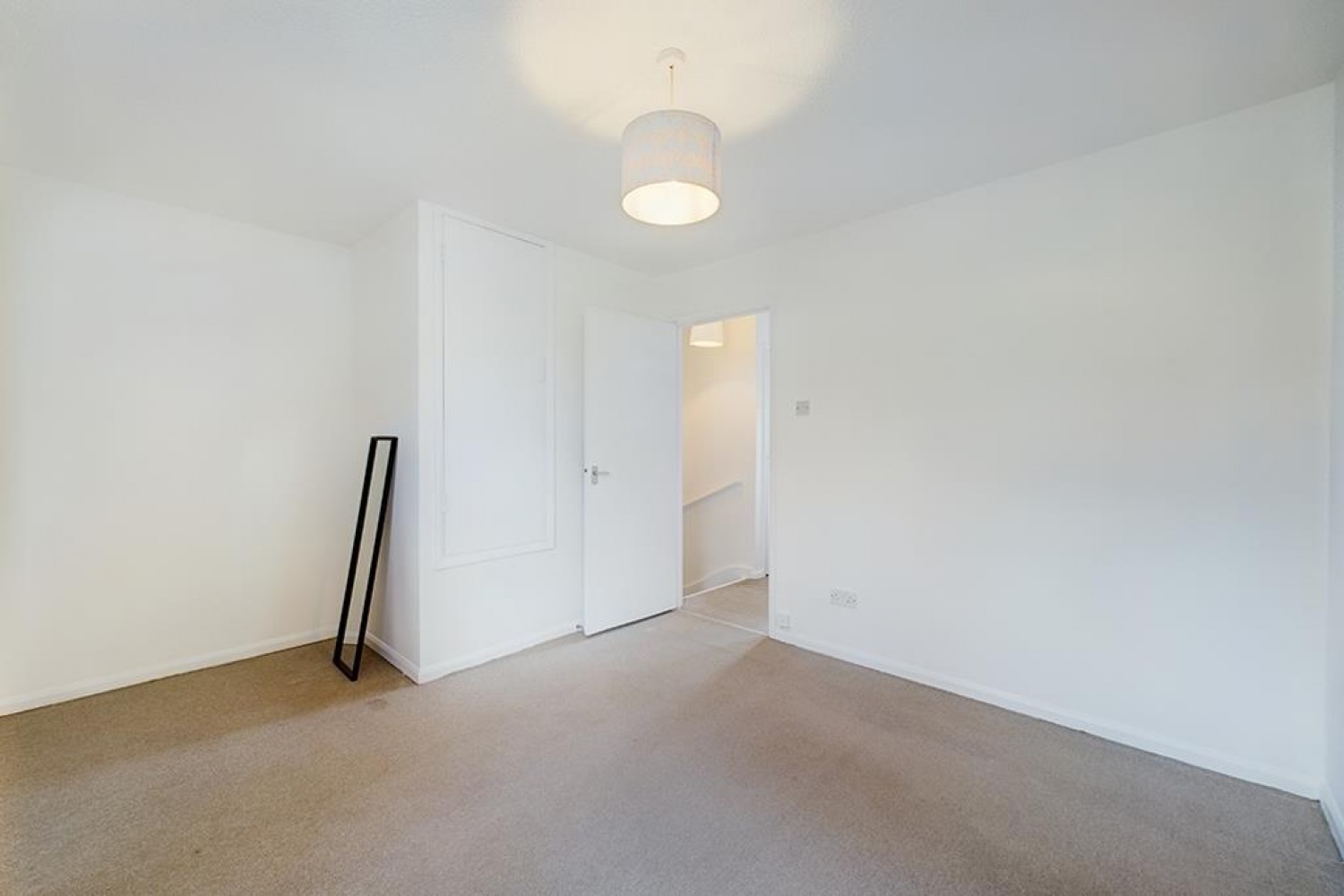 One Bedroom House - Pet Considered