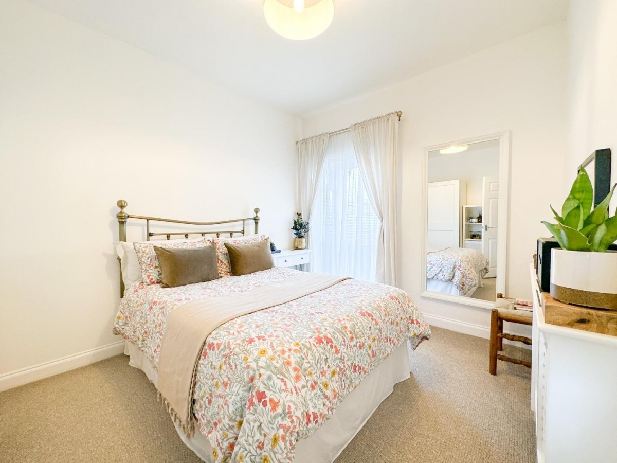 Winchester Road, Bristol, BS4 3NQ