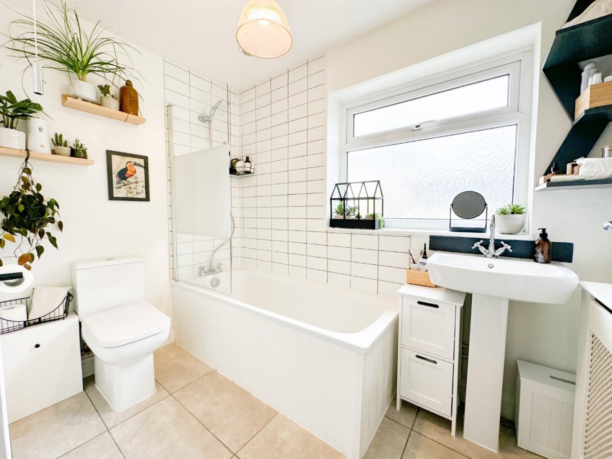 Winchester Road, Bristol, BS4 3NQ