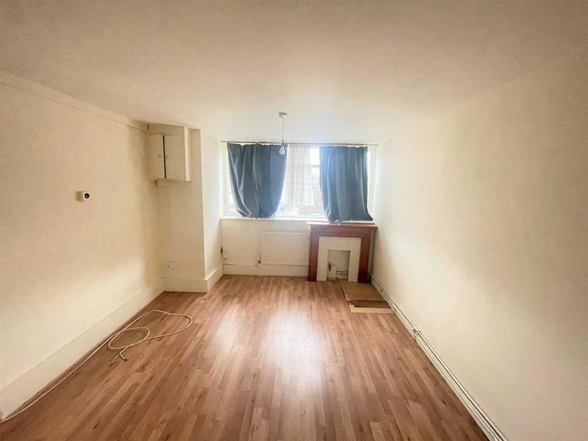 Park Avenue, Hockley, Birmingham, B18 5ND