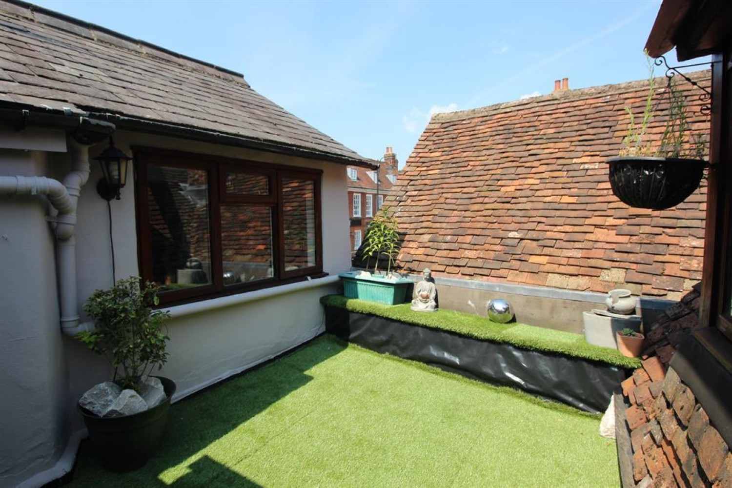 High Street, Stevenage, Hertfordshire, SG1 3AH