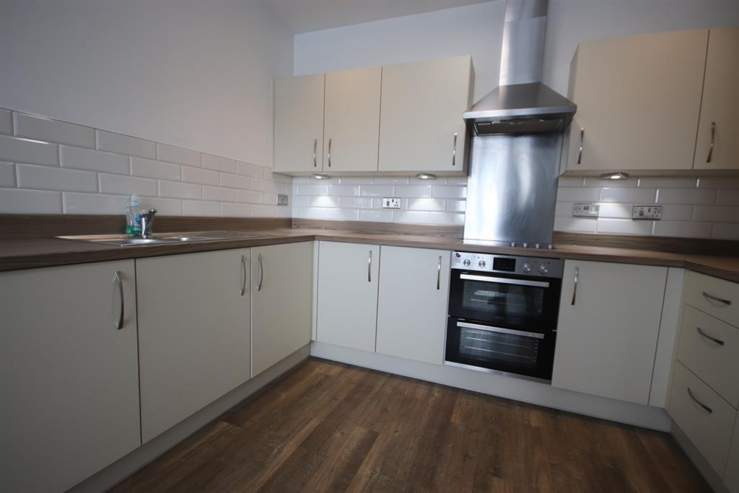 Marina Walk, Leigh, WN7 4FN