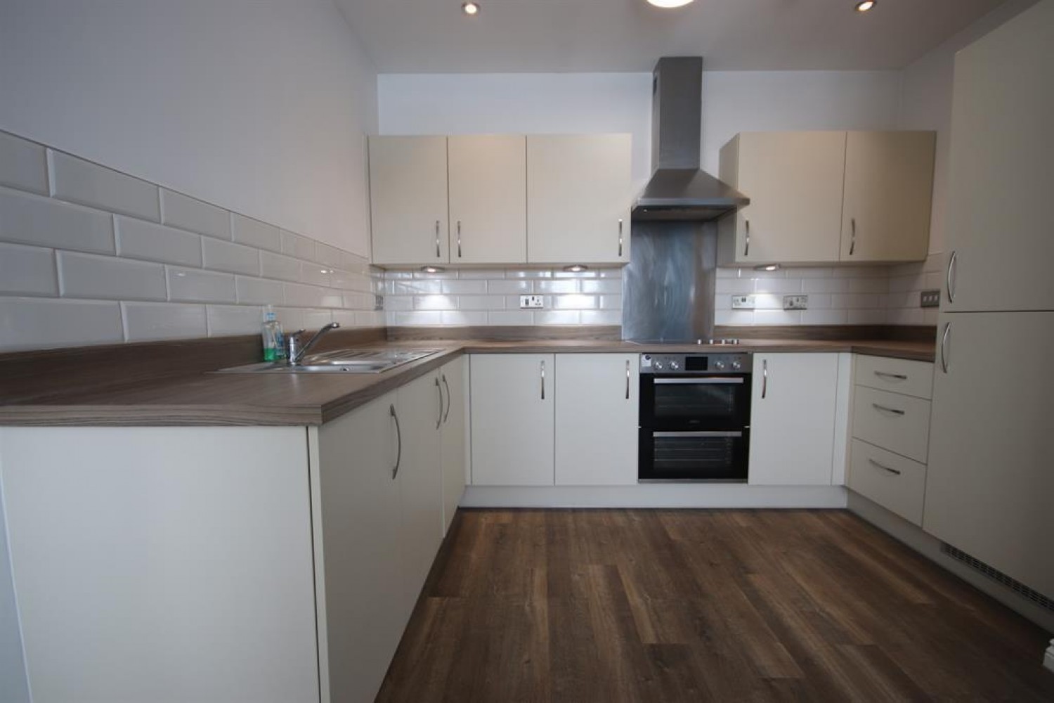 Marina Walk, Leigh, WN7 4FN