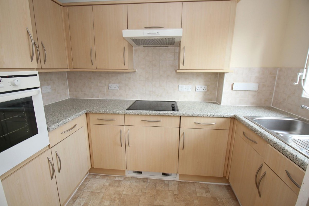 Pinetree Court, Danestrete, Stevenage