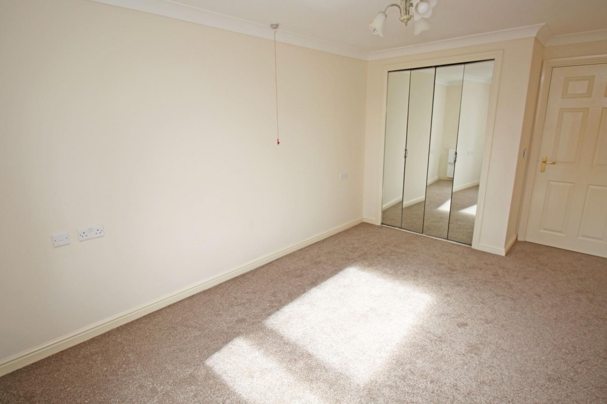 Pinetree Court, Danestrete, Stevenage