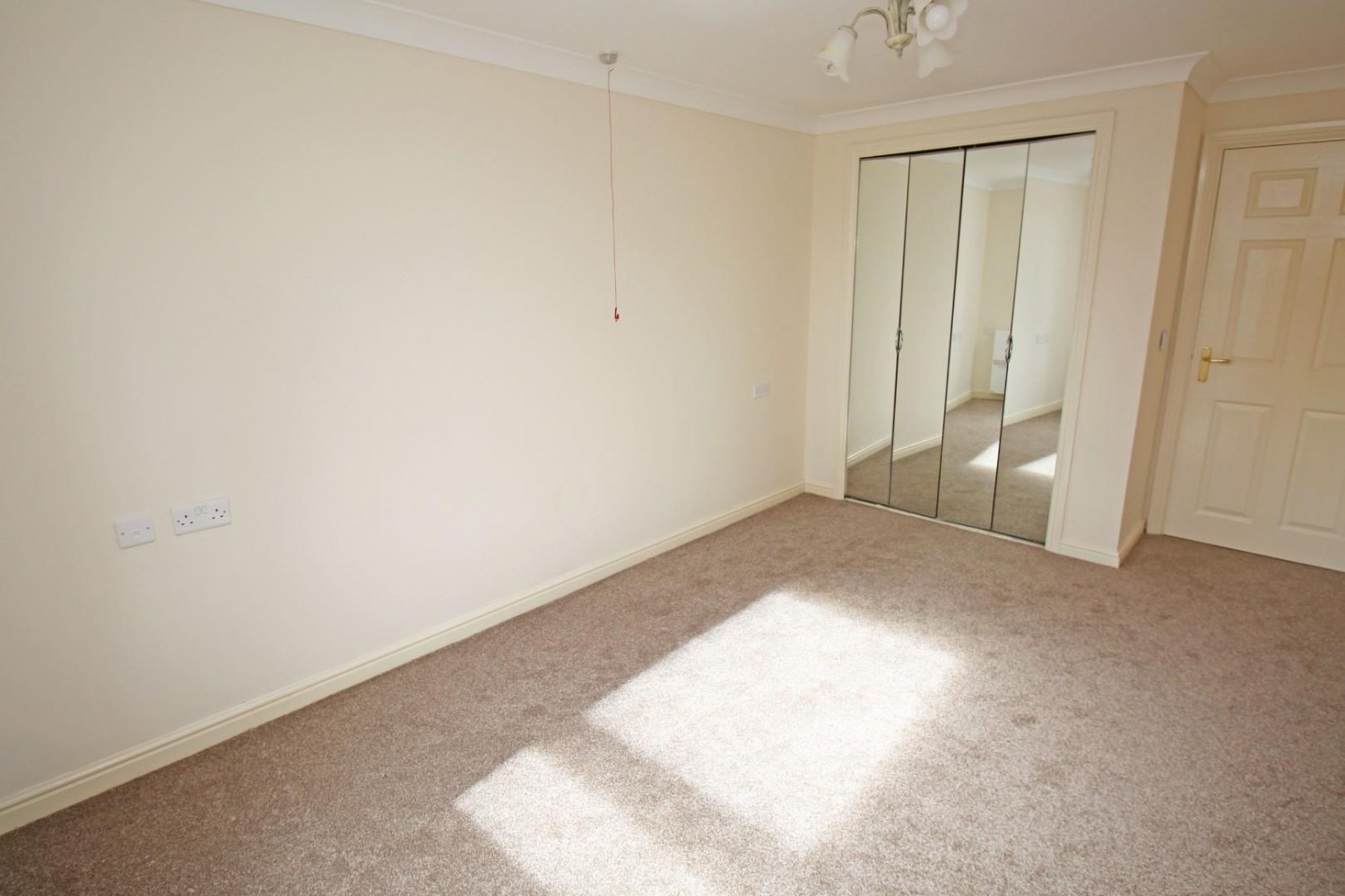 Pinetree Court, Danestrete, Stevenage