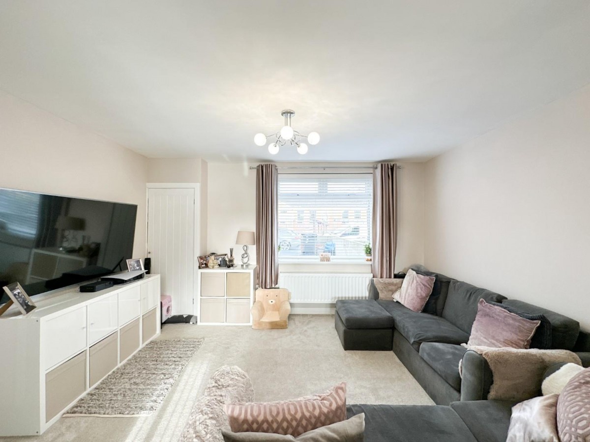 Queenshill Road, Bristol Hunters Estate Agents & Letting Agents