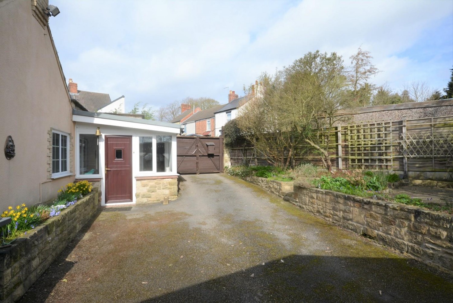 Chesterfield Road, Shuttlewood, Chesterfield, S44 6QL