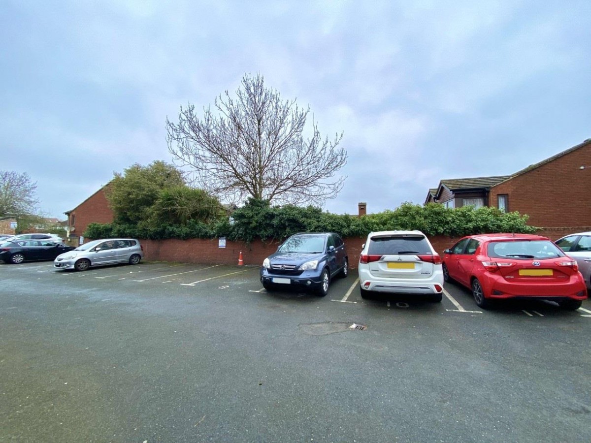 Legion House, 854, Uxbridge Road, Hayes, UB4 0RR