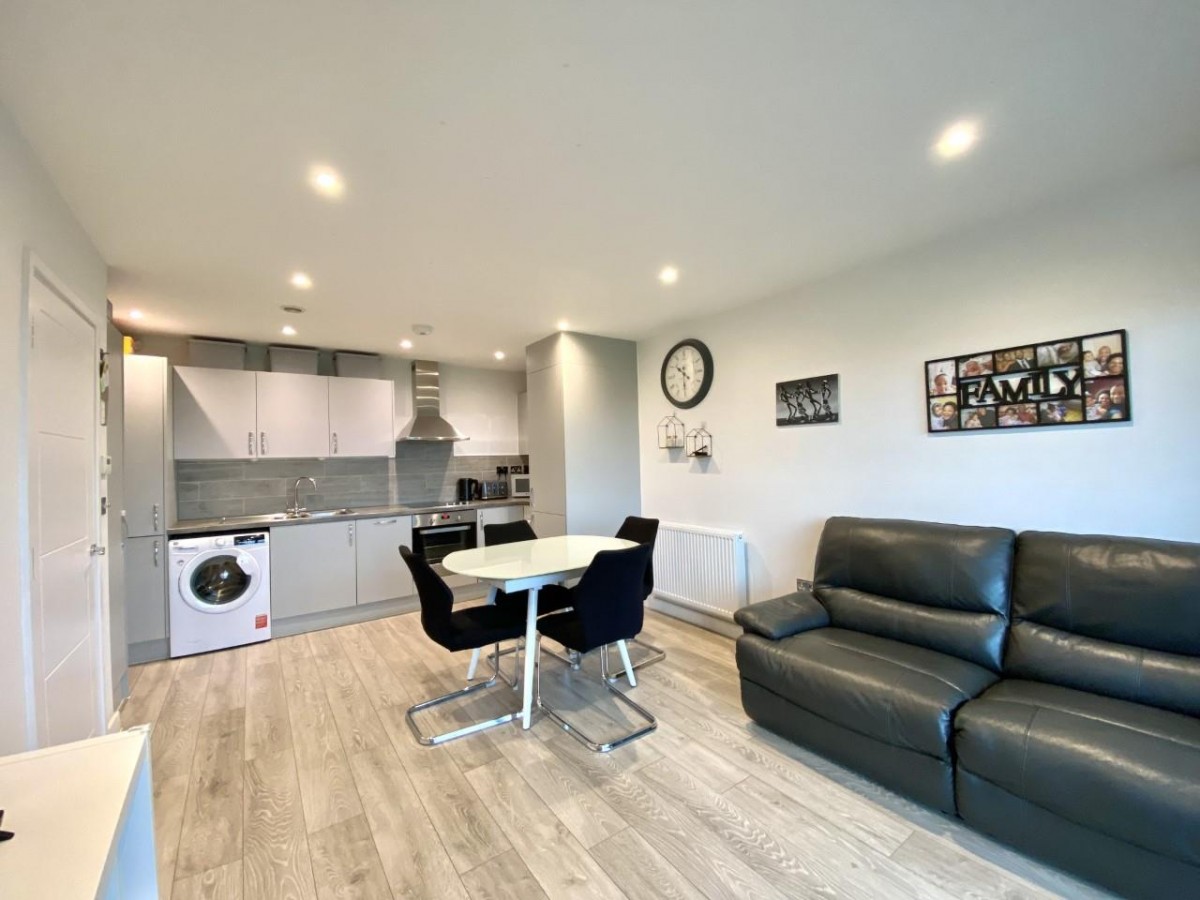 Legion House, 854, Uxbridge Road, Hayes, UB4 0RR