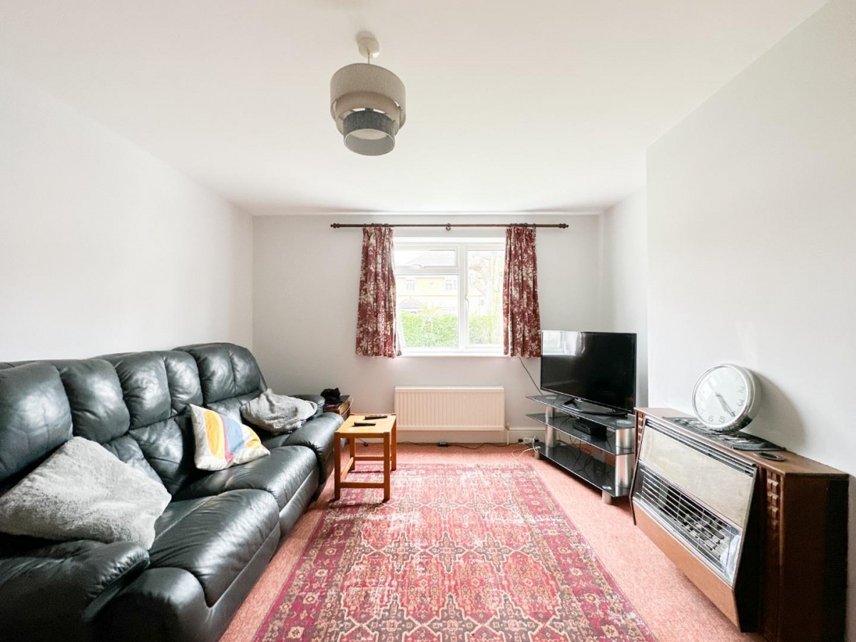 Queenshill Road, Bristol, BS4 2XQ