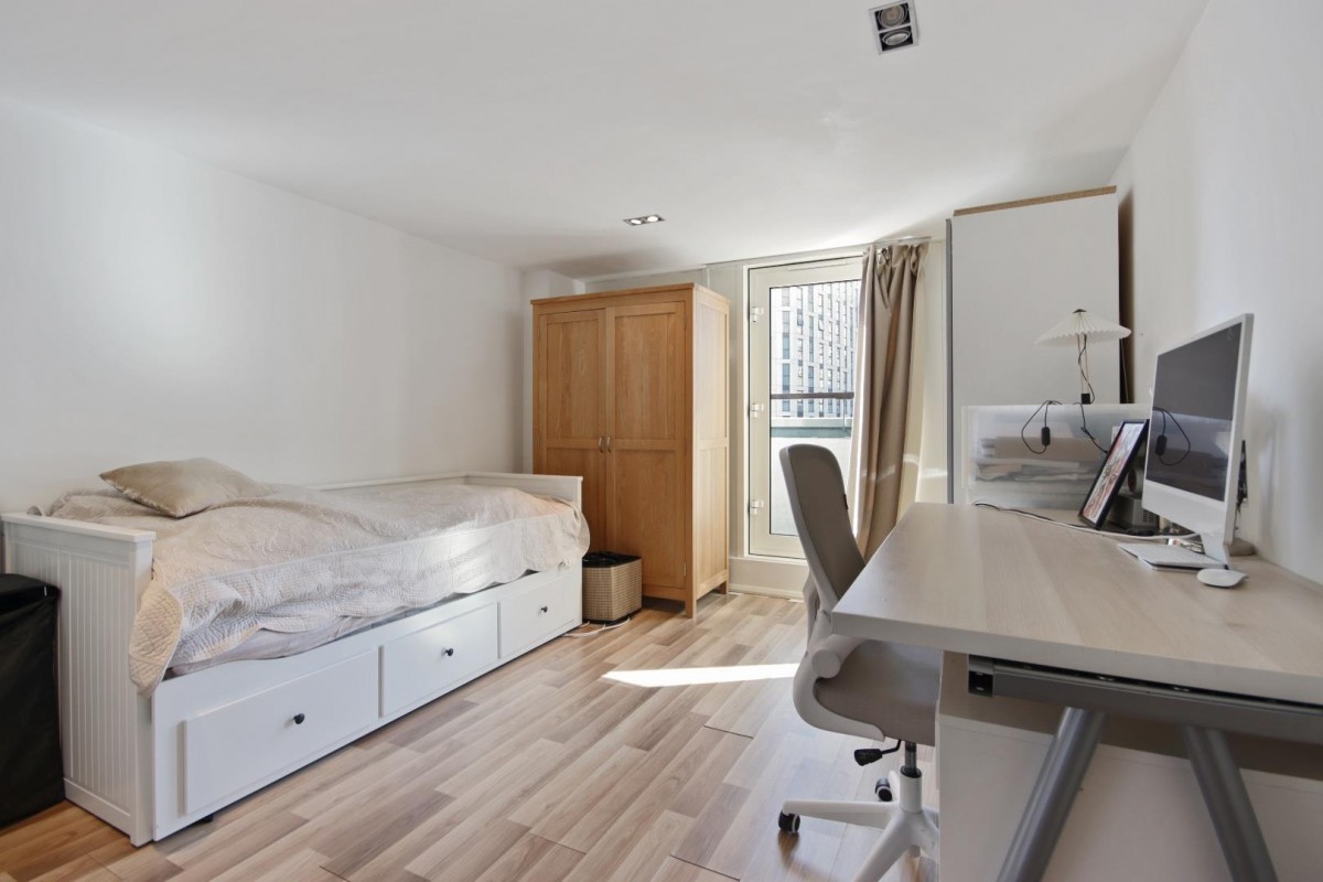 City Tower, 3 Limeharbour, London, E14 9LU