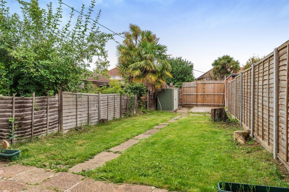 Royal Crescent, Ruislip, Middlesex, HA4 0PN