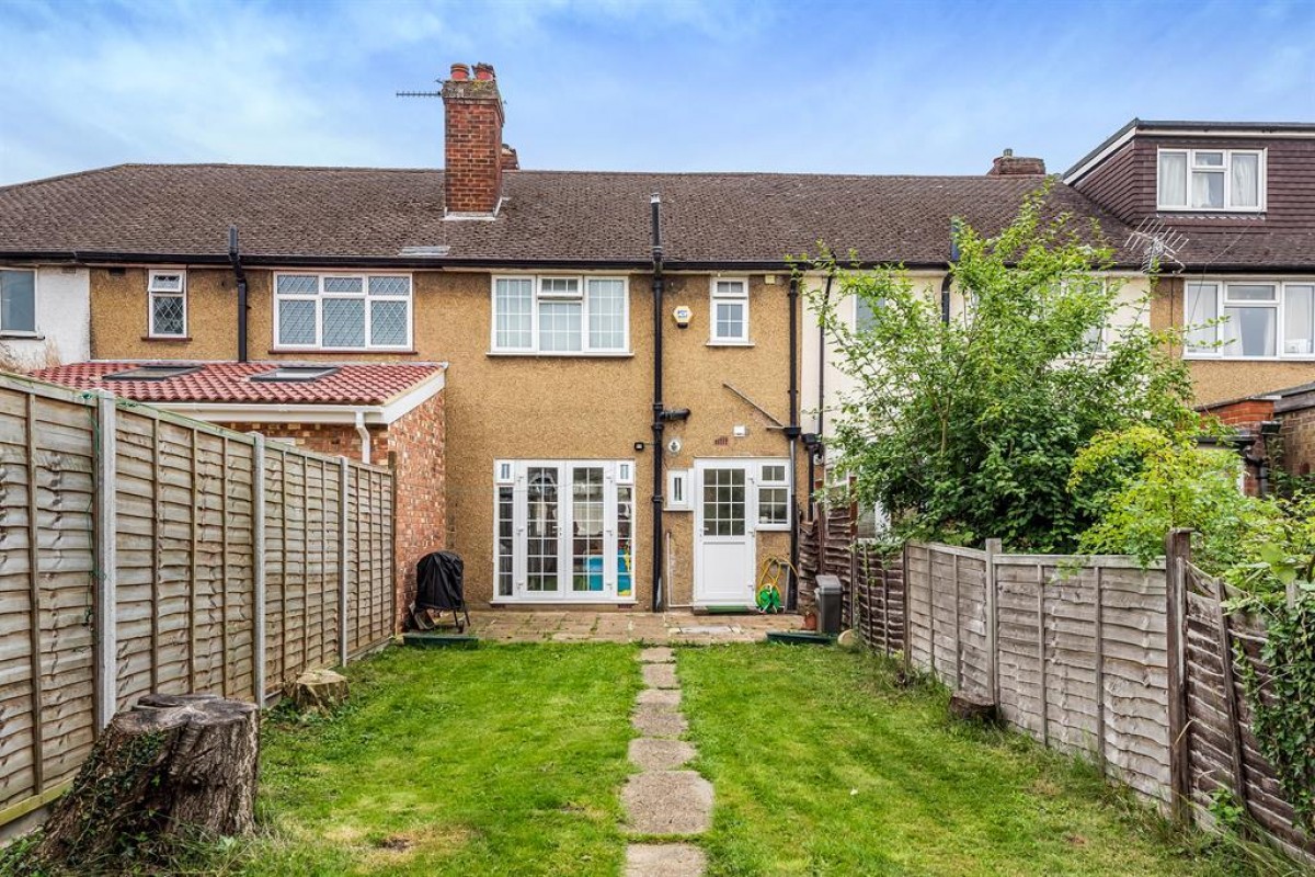 Royal Crescent, Ruislip, Middlesex, HA4 0PN
