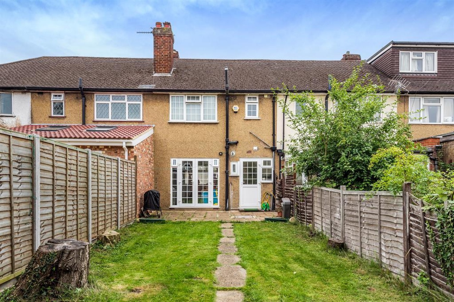 Royal Crescent, Ruislip, Middlesex, HA4 0PN