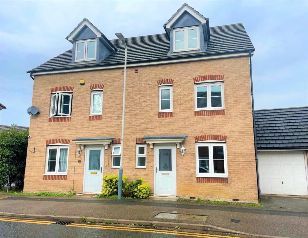 Nine Acres Close , Hayes, UB3 1SW