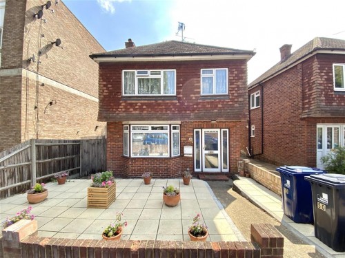 St Marys Avenue Central, Norwood Green , Southall, UB2 4LT