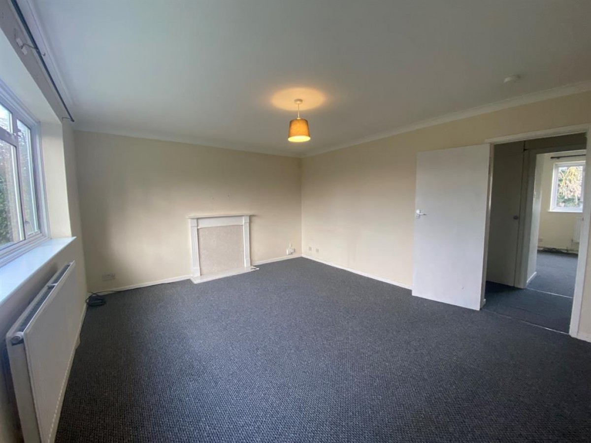 Parsonage Close, Hayes, Middlesex, UB3 2LZ