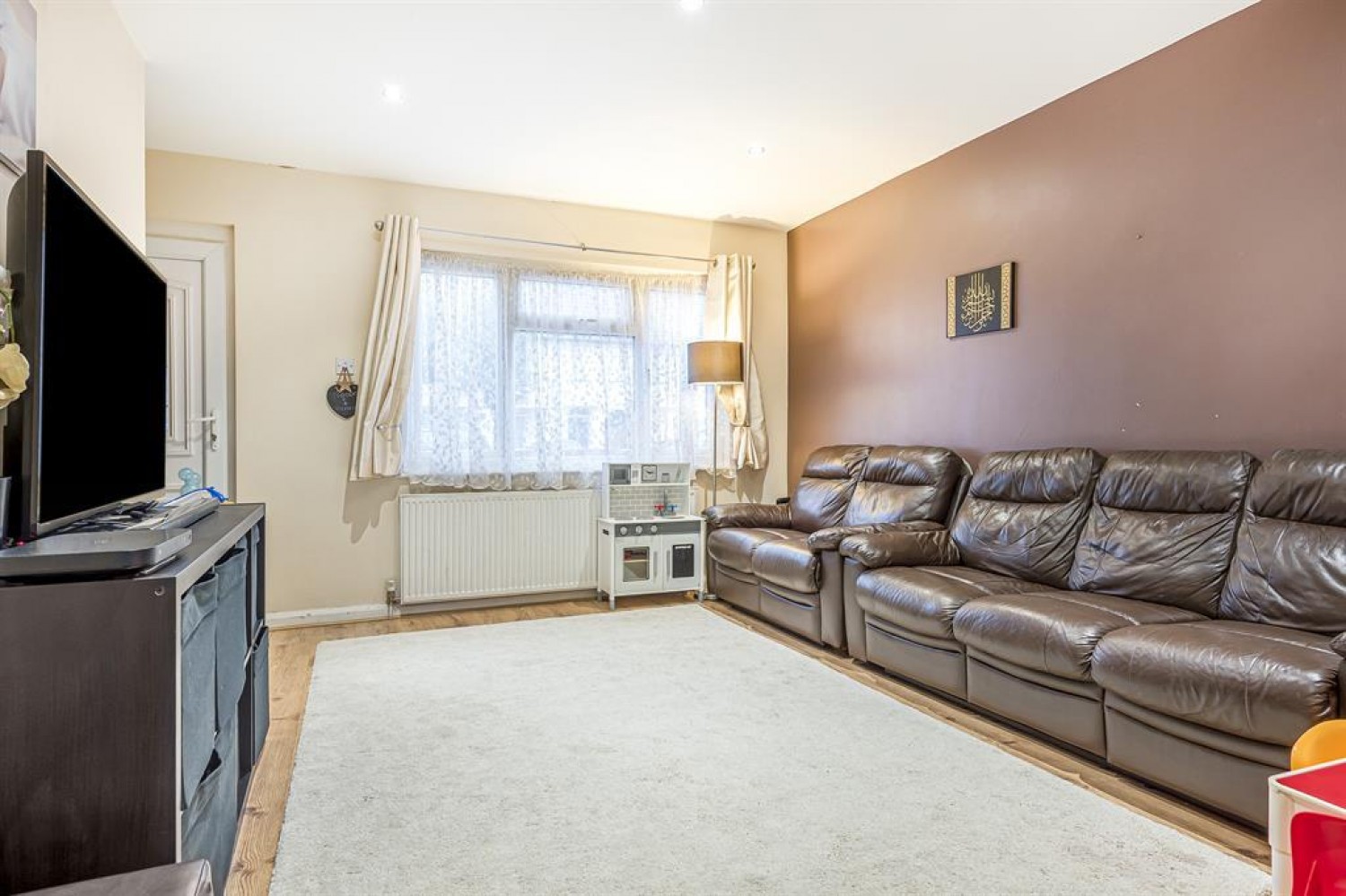 Beechwood Avenue, Hayes, UB3 1JW
