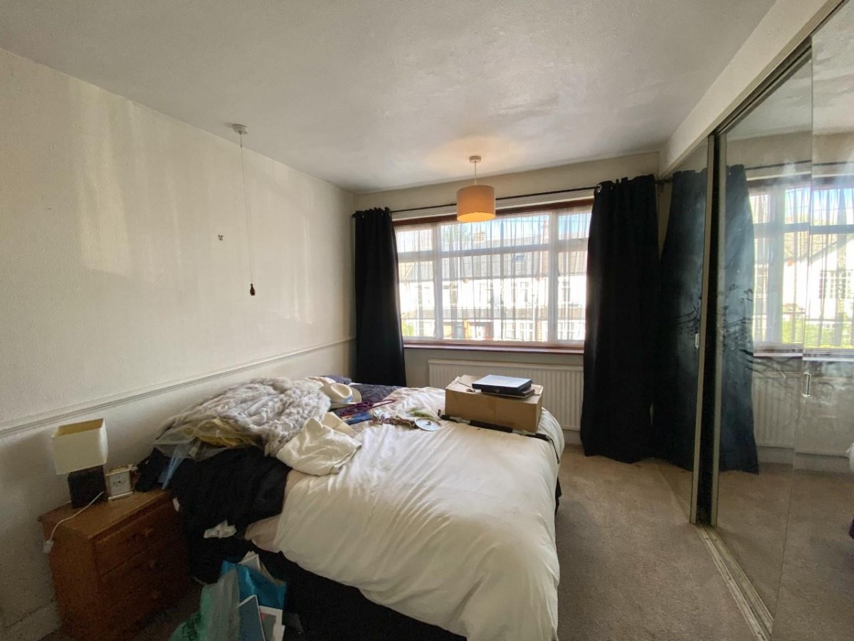 Neild Road, Hayes, UB3 1SE