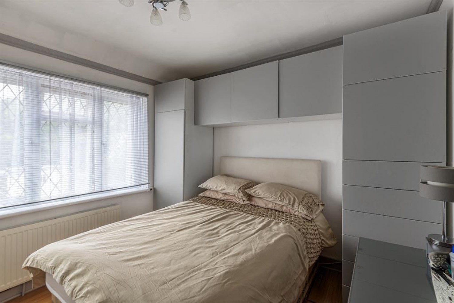 Carlyon Road, Hayes, Middlesex, UB4 0NS