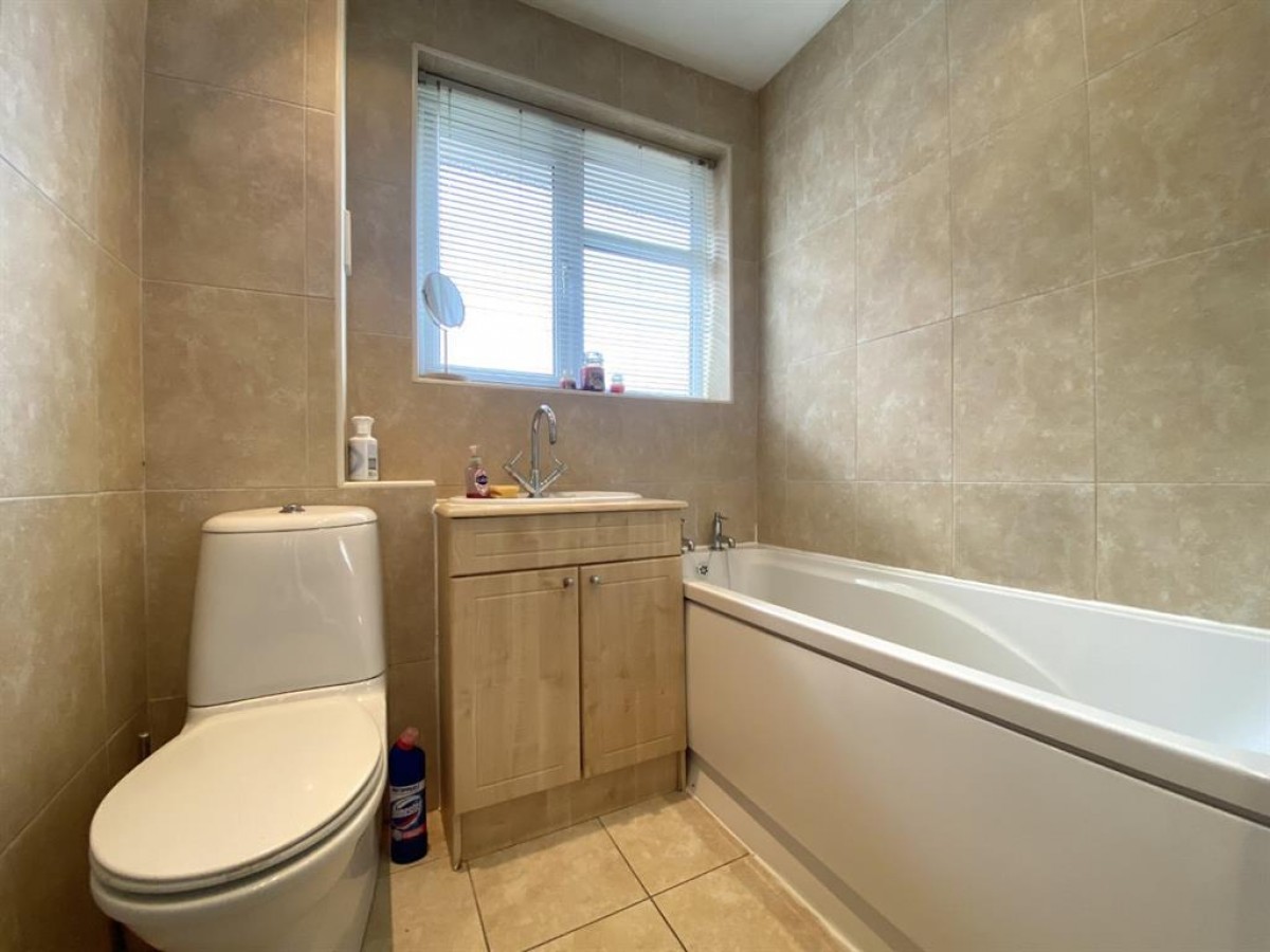 Fulwood Close, Hayes, UB3 2NF