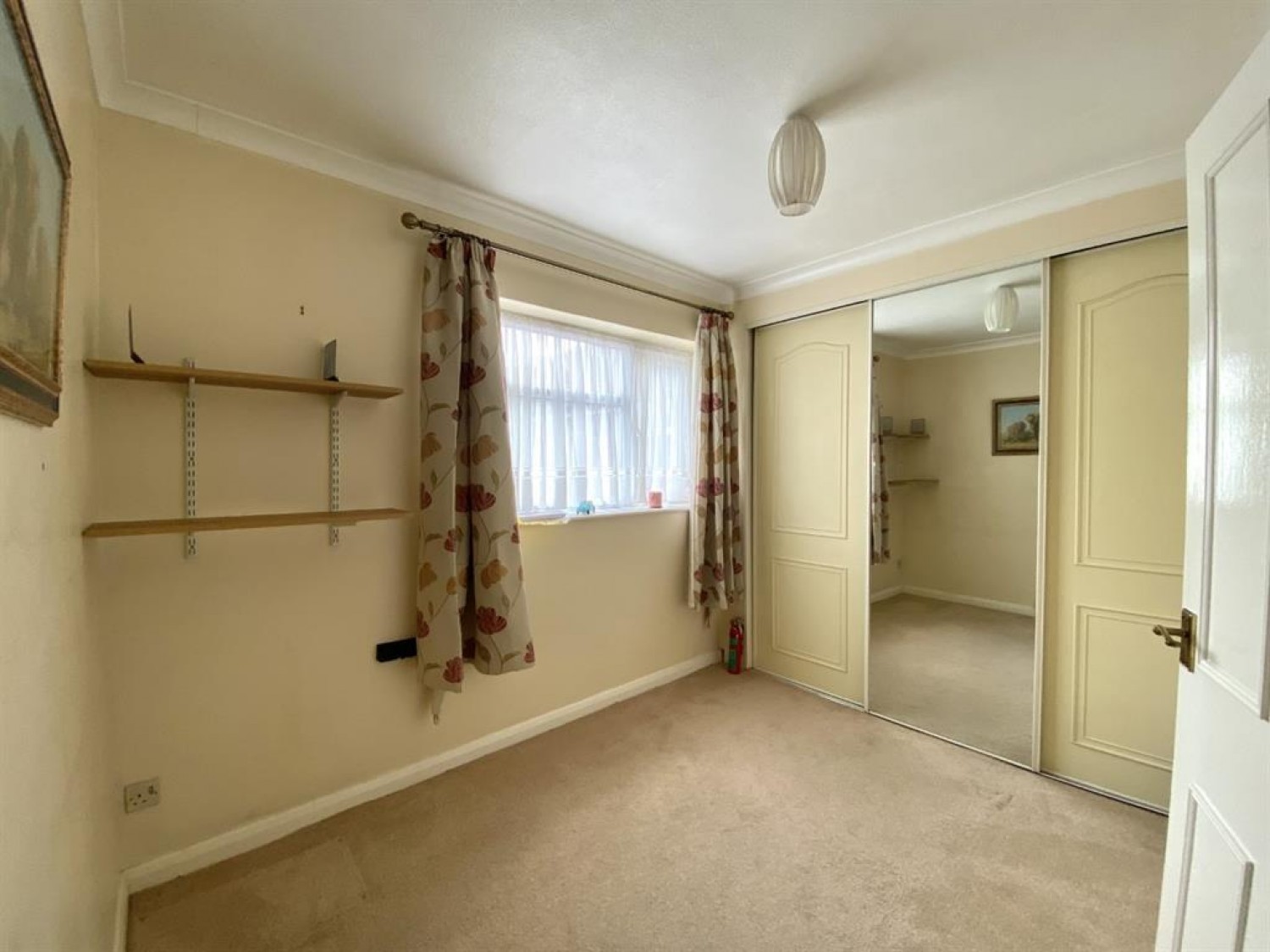 Fulwood Close, Hayes, UB3 2NF