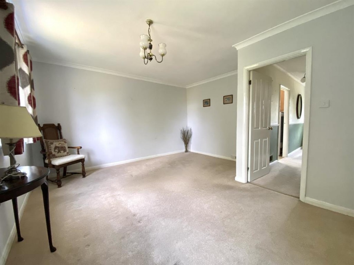 Fulwood Close, Hayes, UB3 2NF